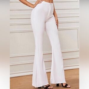 Extreme white flare jeans